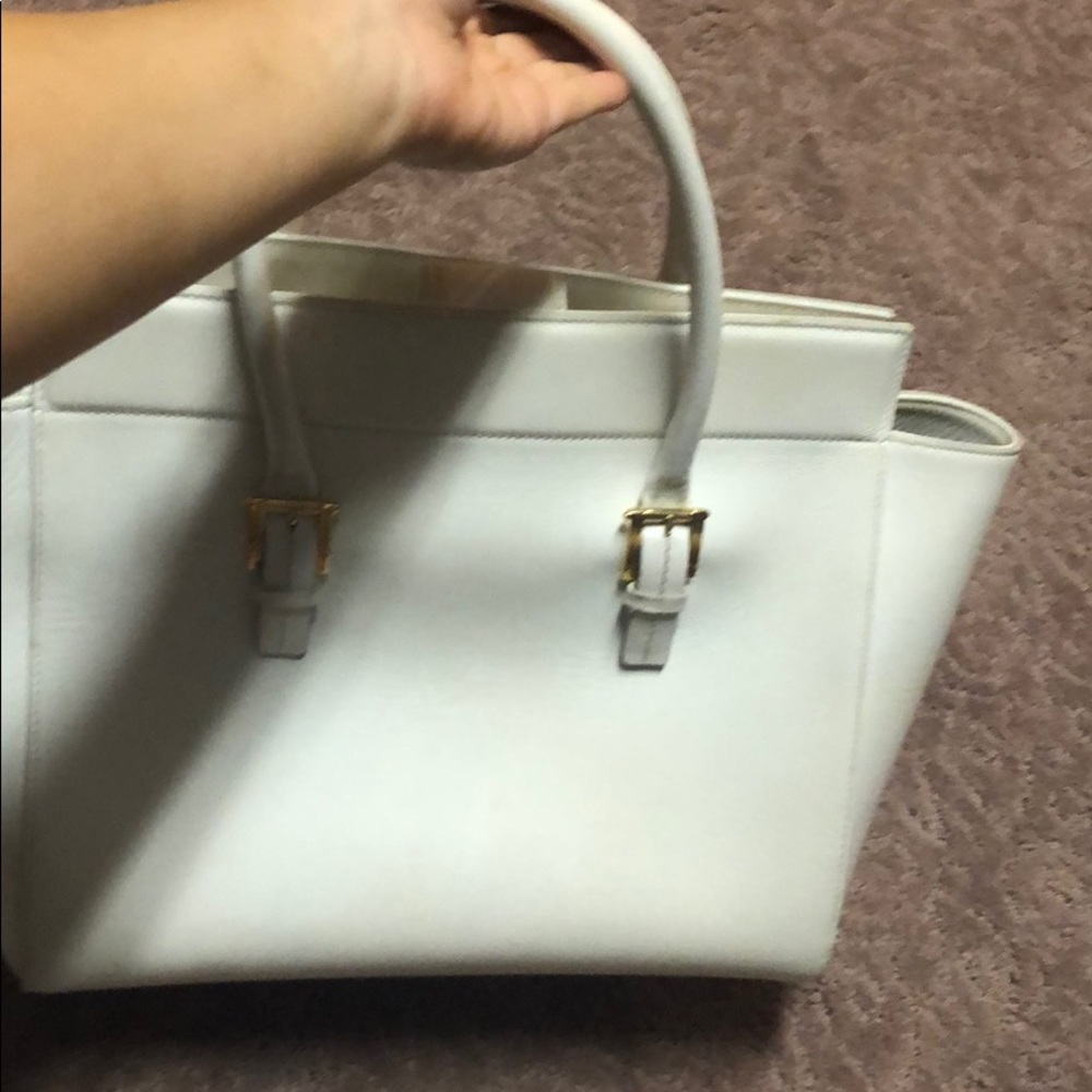 Versace - Picture 2 of 10
